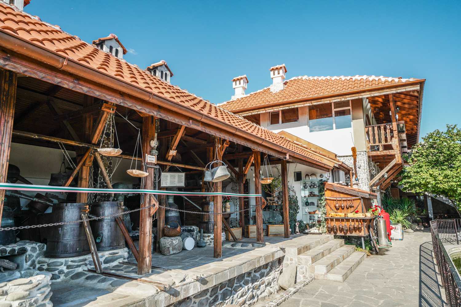 Снимка за Етнографски комплекс "Дамасцена"